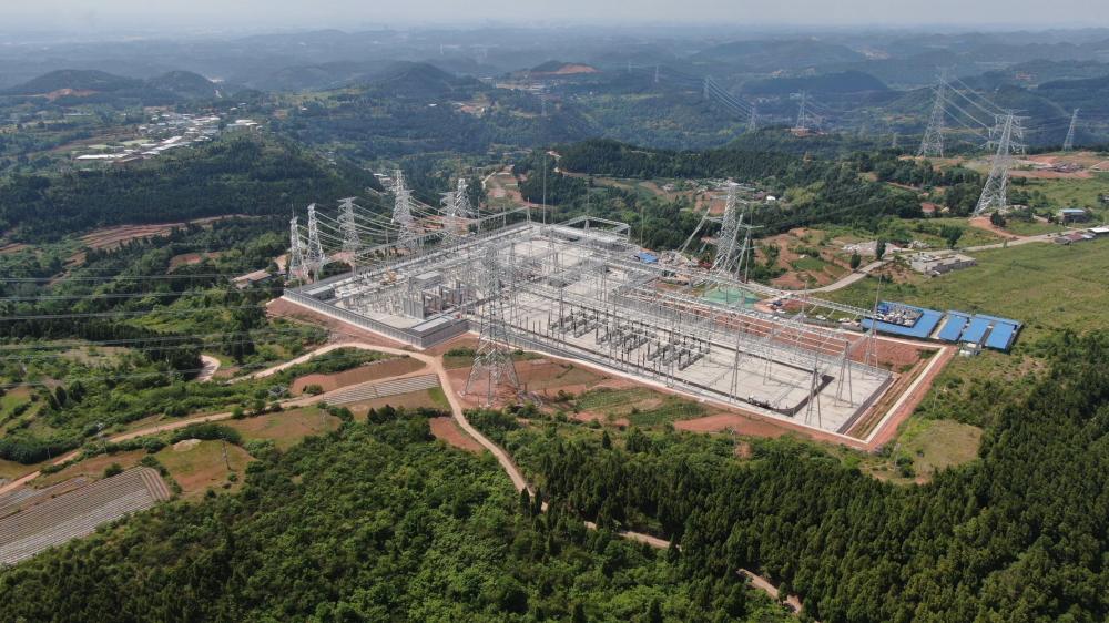 500千伏德陽(yáng)南變電站全景。馬健供圖