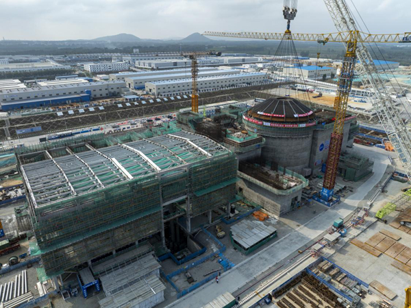 建設中的海南昌江核電廠“玲龍一號”。中核集團海南核電有限公司供圖